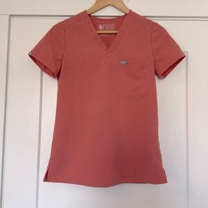 Figs Coral Scrub Top